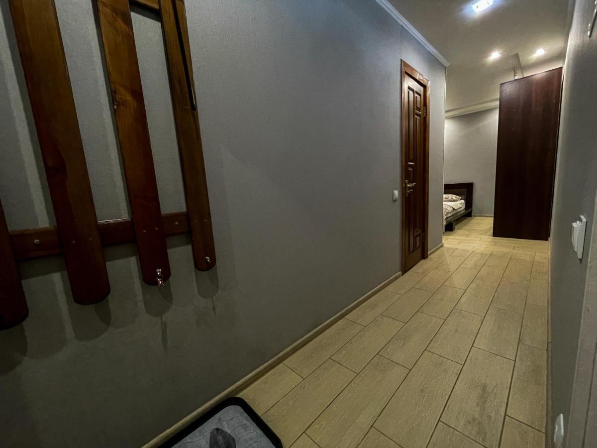 Victory - Апартаменты Возле Набережной Kremenciuk Exterior foto